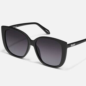 Quay Ever After Standard Matte Black Frame / Smoke Fade Lens
